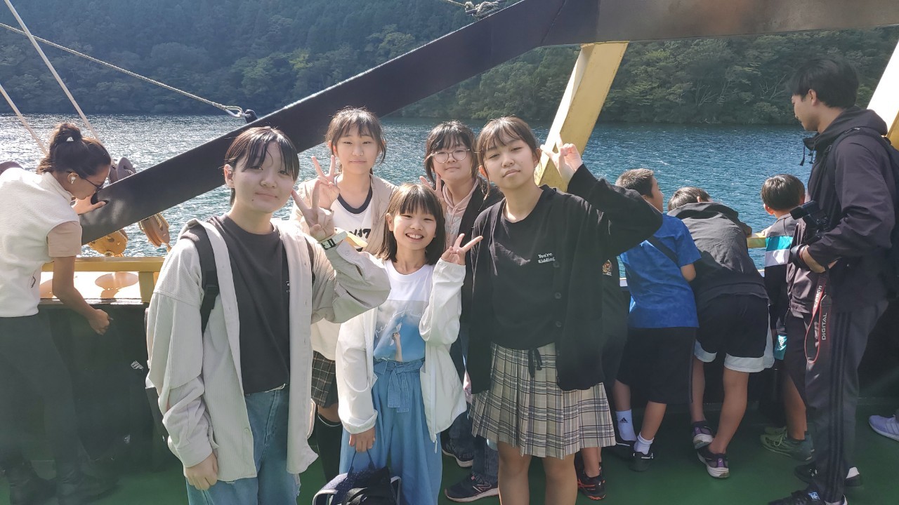 LINE_ALBUM_修学旅行アルバム_241010_83