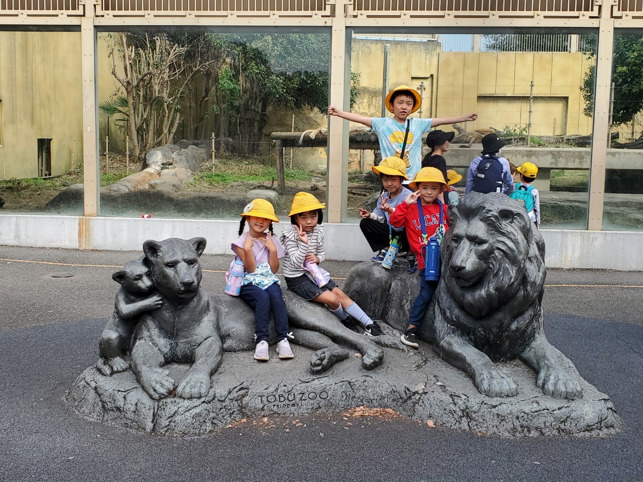 LINE_ALBUM_東武動物公園🦁_241022_39